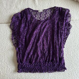 Lavish Women’s Purple Lace Top Size L – Elegant & Chic Lace Blouse